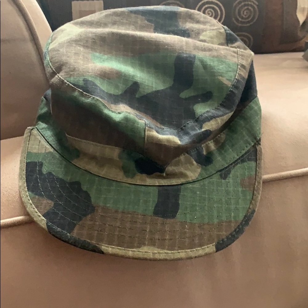Used Camouflage Military Cap XL (. 7 3/4)